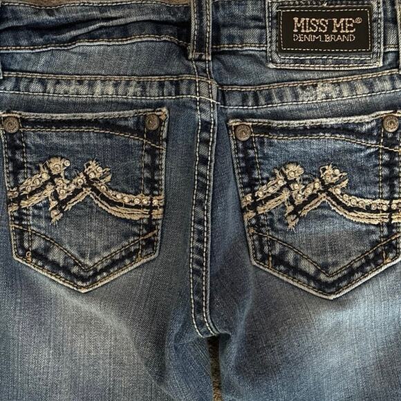 Miss Me Size 27 Skinny Jeans Bling Jewels Style JD103752 Low Rise - Picture 3 of 7